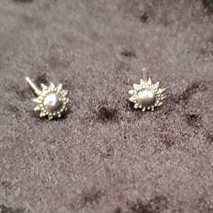 🔷️Small 925 Silver Sunflower Earrings